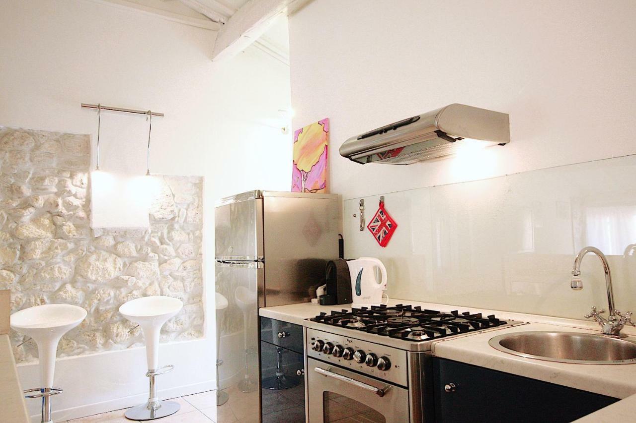 Bianco Apartment Verona Bagian luar foto
