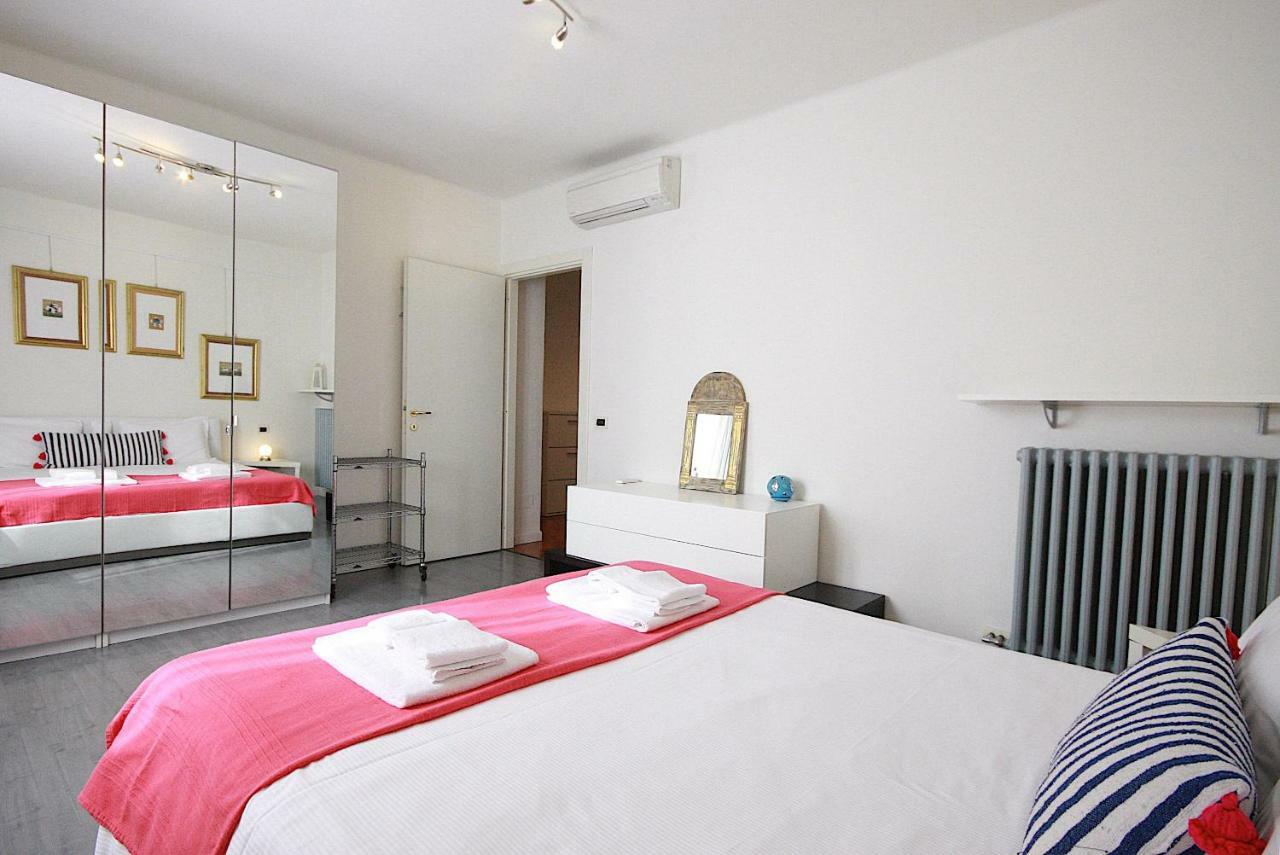 Bianco Apartment Verona Bagian luar foto